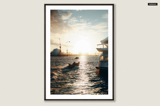 Premium Poster Hamburg - Container ship in the harbor